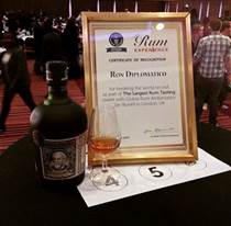 Recientemente @RonDiplomatico organizo la cata de #ron mas grande del mundo, la cual fue acreditada por el #Guinness World Recors 
#rondiplomatico #rondevenezuela #rondevzla #ronvenezolano #rum #Rhum #Venezuela