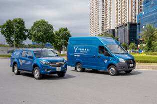 Hai mẫu xe trong chương trình dịch vụ Mobile Service của VinFast. Ảnh: VinFast.