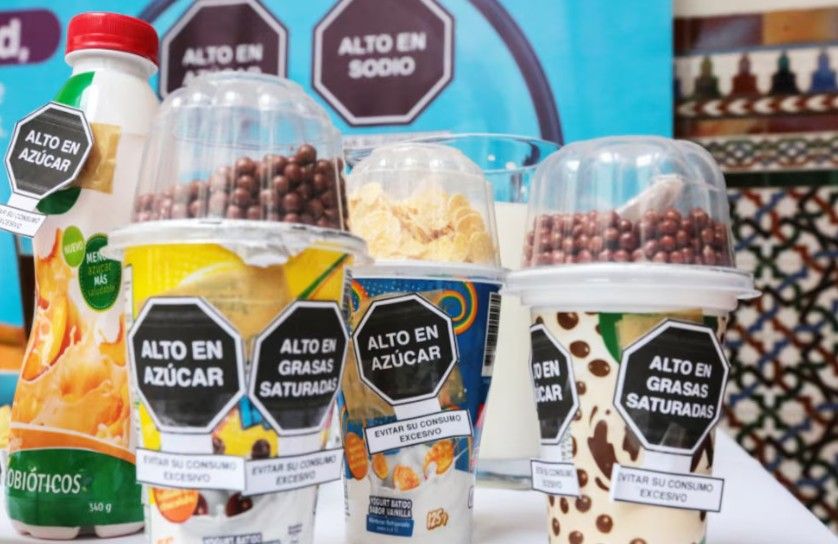 그림입니다.  원본 그림의 이름: alto en azucar.jpg  원본 그림의 크기: 가로 838pixel, 세로 544pixel