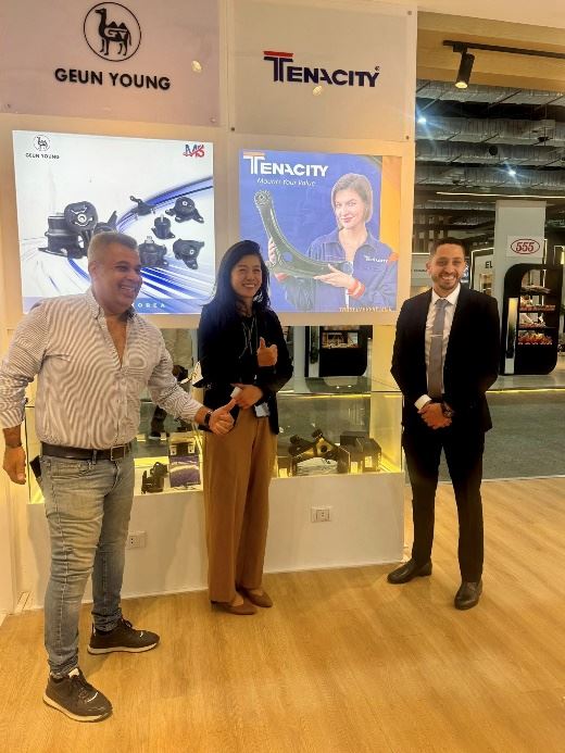 그림입니다. 원본 그림의 이름: image1.jpeg 원본 그림의 크기: 가로 520pixel, 세로 693pixel