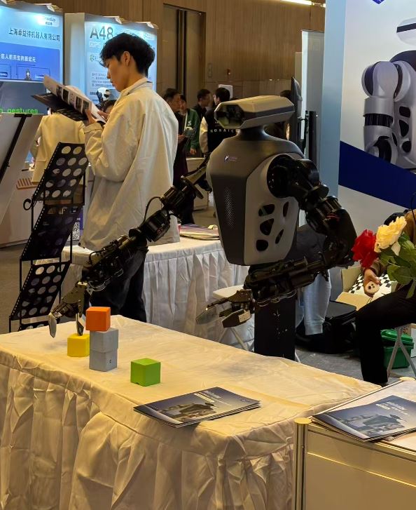 그림입니다. 원본 그림의 이름: CLP00002b5c0003.bmp 원본 그림의 크기: 가로 594pixel, 세로 727pixel