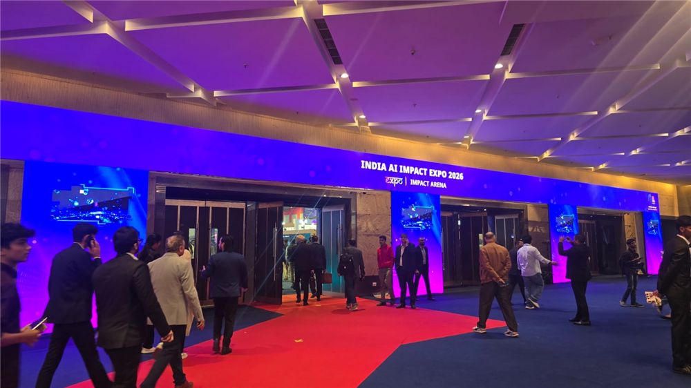 그림입니다. 원본 그림의 이름: image1.jpeg 원본 그림의 크기: 가로 1600pixel, 세로 900pixel